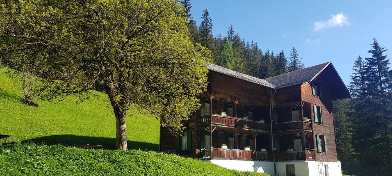 Berghaus Iffigenalp Hotel Lenk Exterior photo